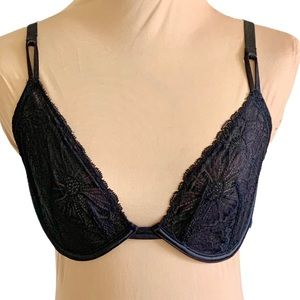Black lace Bras Size 32 DDD